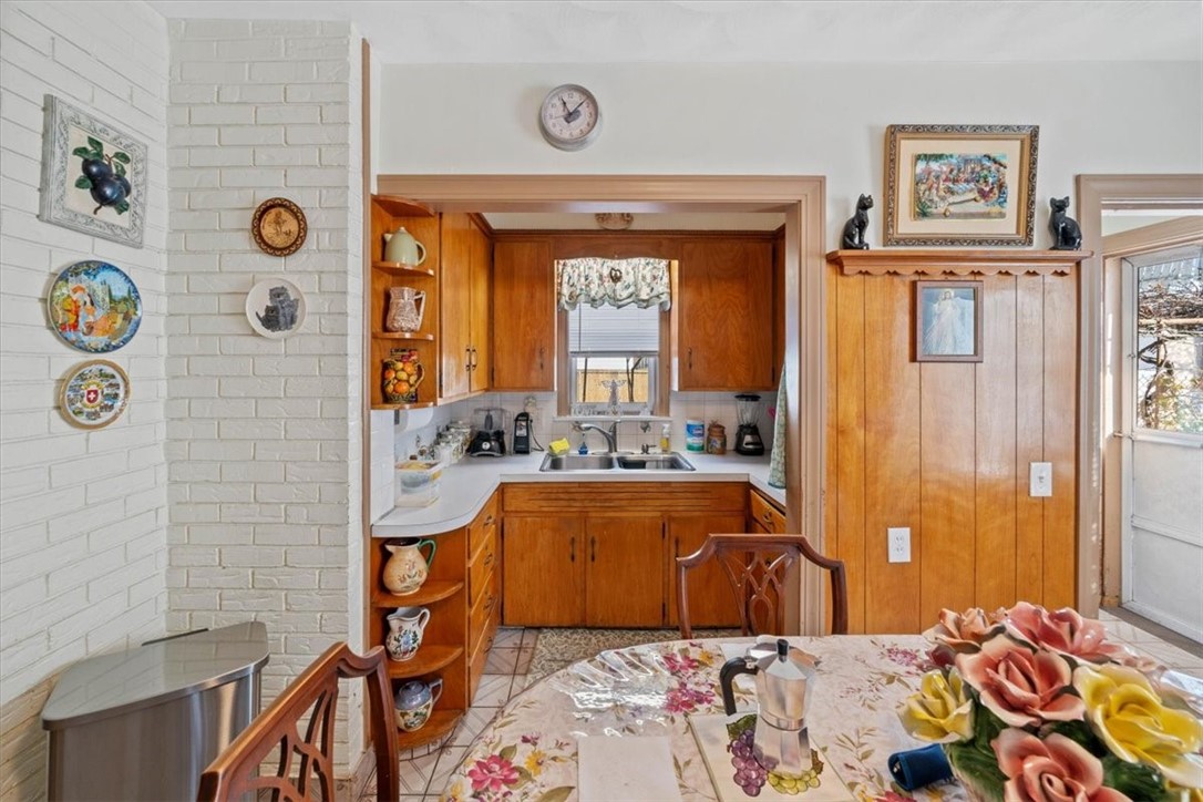 65 Bain Street Cranston, RI 02920 - Photo 28 of 44 1ST FLOOR