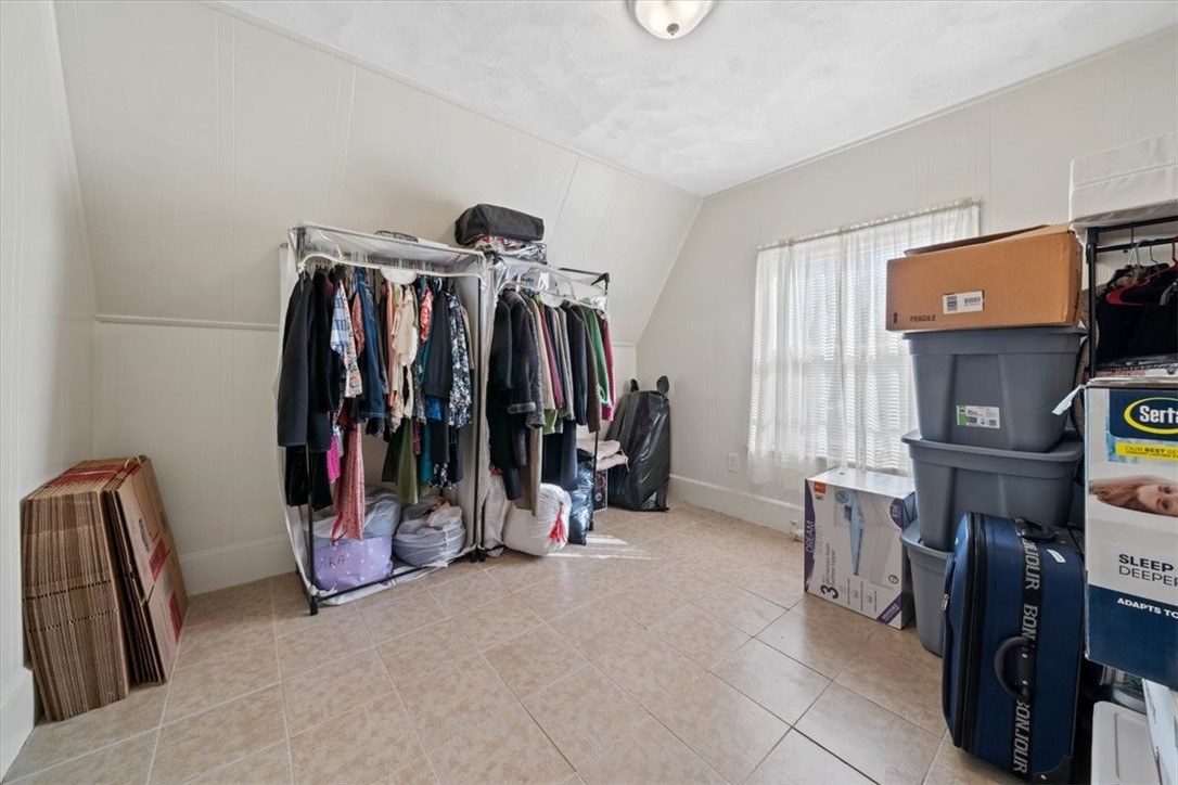 65 Bain Street Cranston, RI 02920 - Photo 8 of 44 SECOND FLOOR