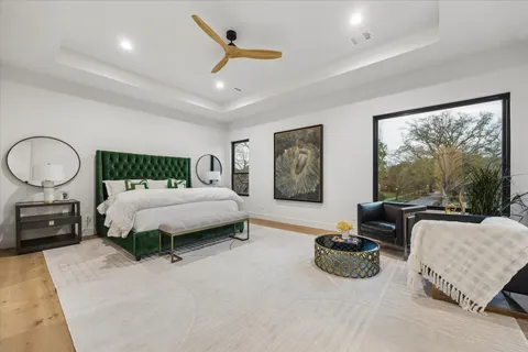 $2,945,000 | 2102 Tangley Street, Houston, TX 77005