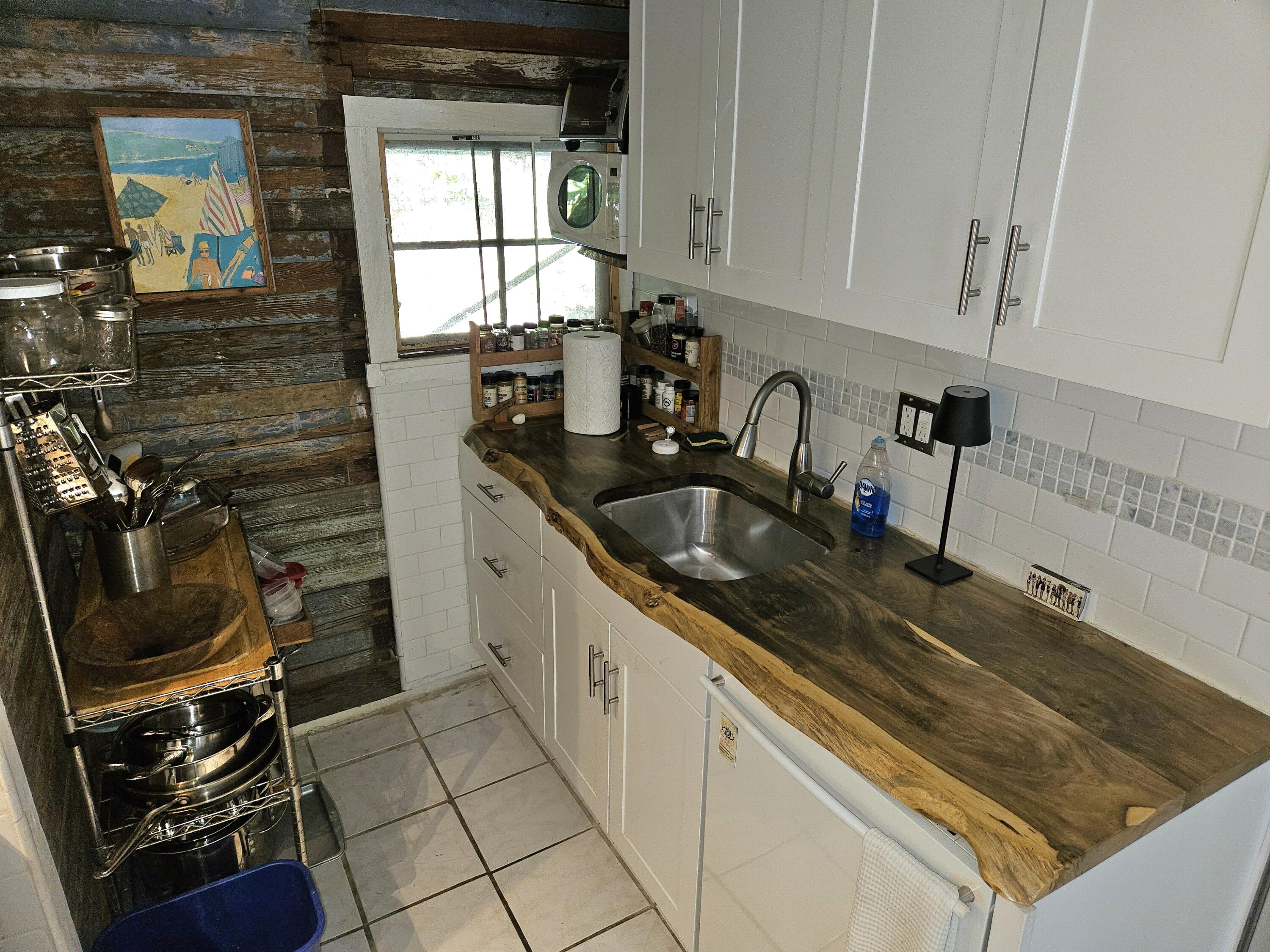 1015 Angela Street Key West, FL 33040 - Photo 27 of 42 .