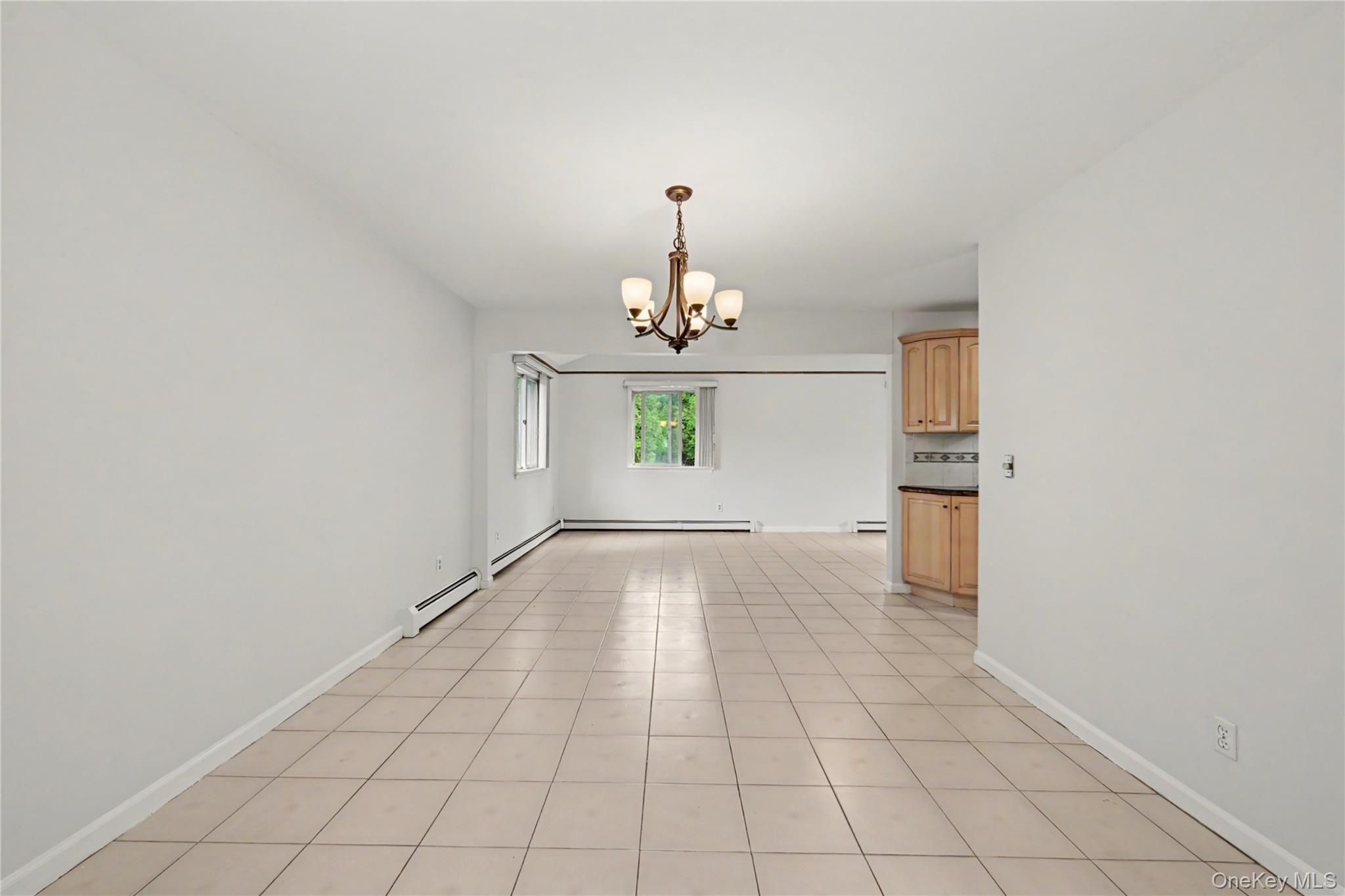568 Manville Road, Unit UPPER R Pleasantville, NY 10570 - Photo 8 of 32 Unstaged