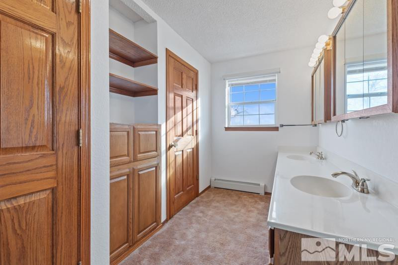 2521 East Valley Road Minden, NV 89423 - Photo 7 of 31 Photo 20