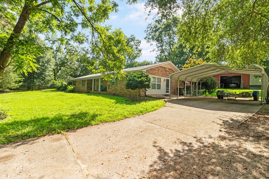 1691 Spring Street Newton, AL 36352 - Photo 3 of 58