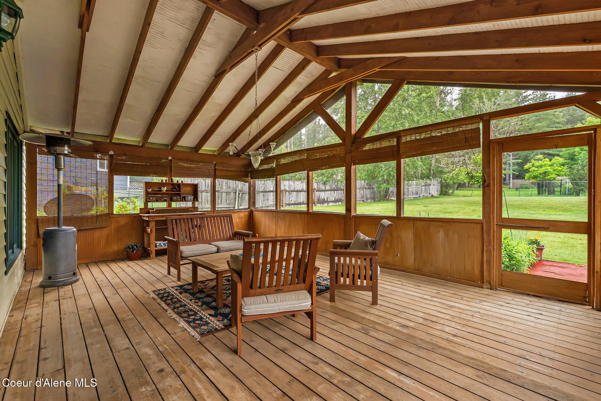 290 Syringa Heights Road Sandpoint, ID 83864 - Photo 15 of 65 37_KFM01931s