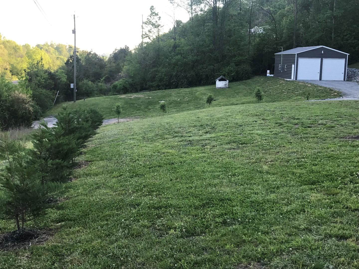 10629 Rutledge Pike Corryton, TN 37721 - Photo 3 of 20 IMG_4506