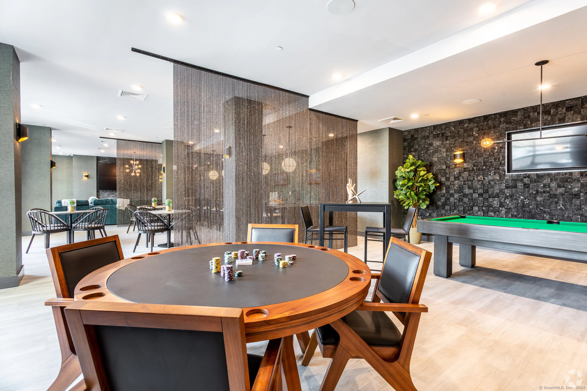 9 Tower Lane, Unit 237 New Haven, CT 06519 - Photo 3 of 13 a outdoor dining space with furniture and outdoor view