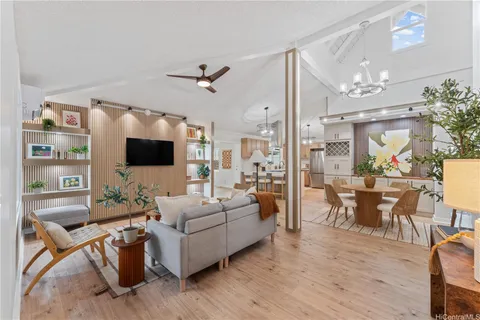 $1,290,000 | 94-84 Keahilele Street, Mililani, HI 96789