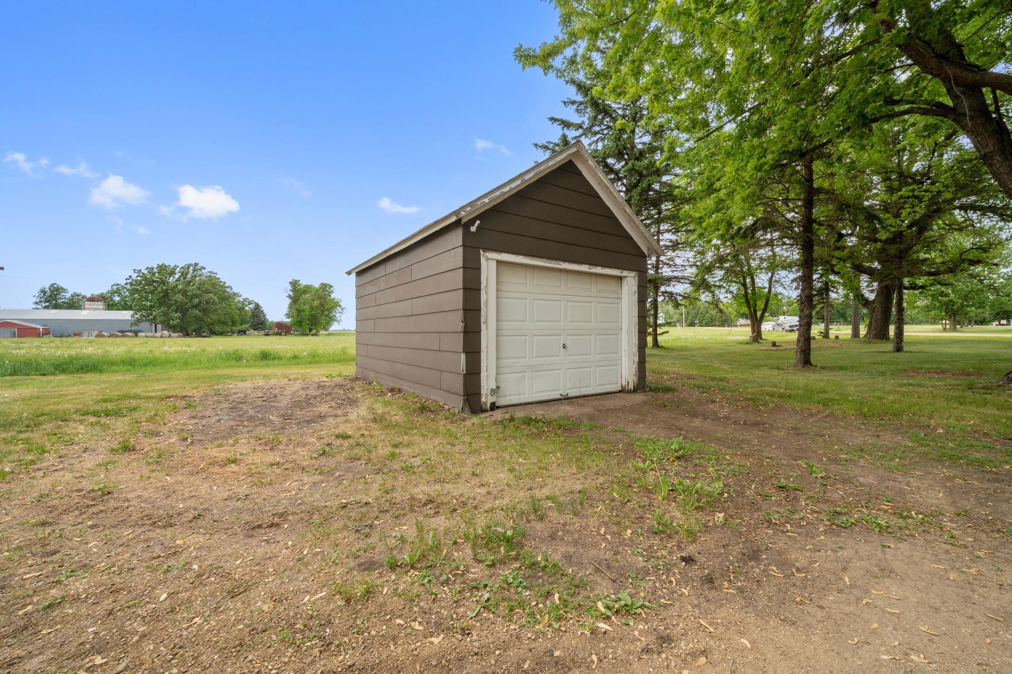43137 Foxboro Road Belgrade, MN 56312 - Photo 7 of 39