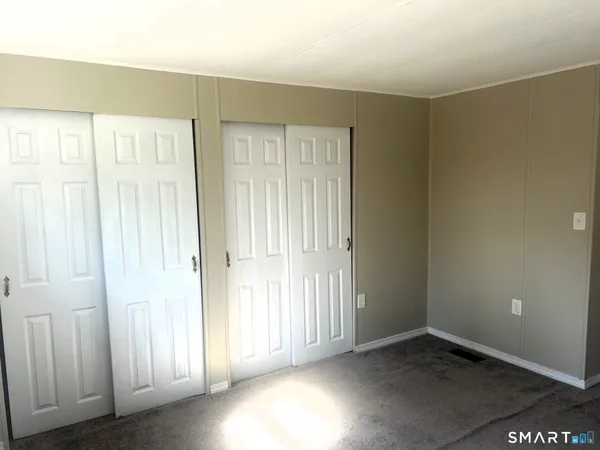 $94,900 | 54 Stonewood Terrace, Vernon, CT 06066