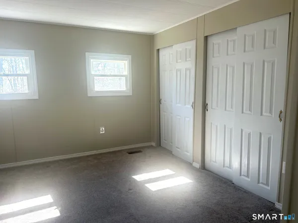 $94,900 | 54 Stonewood Terrace, Vernon, CT 06066