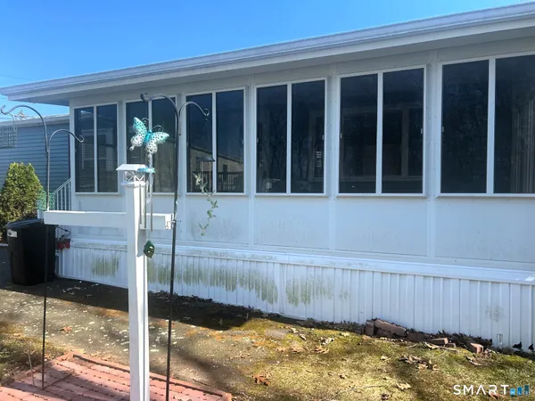 $94,900 | 54 Stonewood Terrace, Vernon, CT 06066