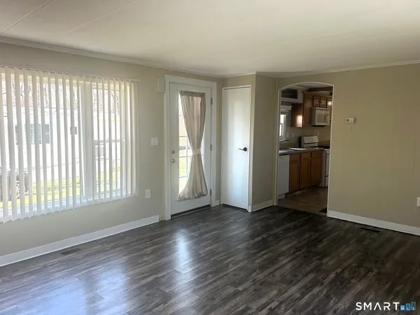 $94,900 | 54 Stonewood Terrace, Vernon, CT 06066