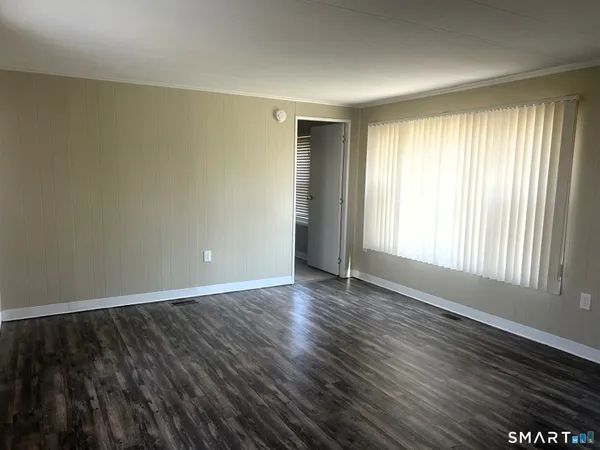 $94,900 | 54 Stonewood Terrace, Vernon, CT 06066