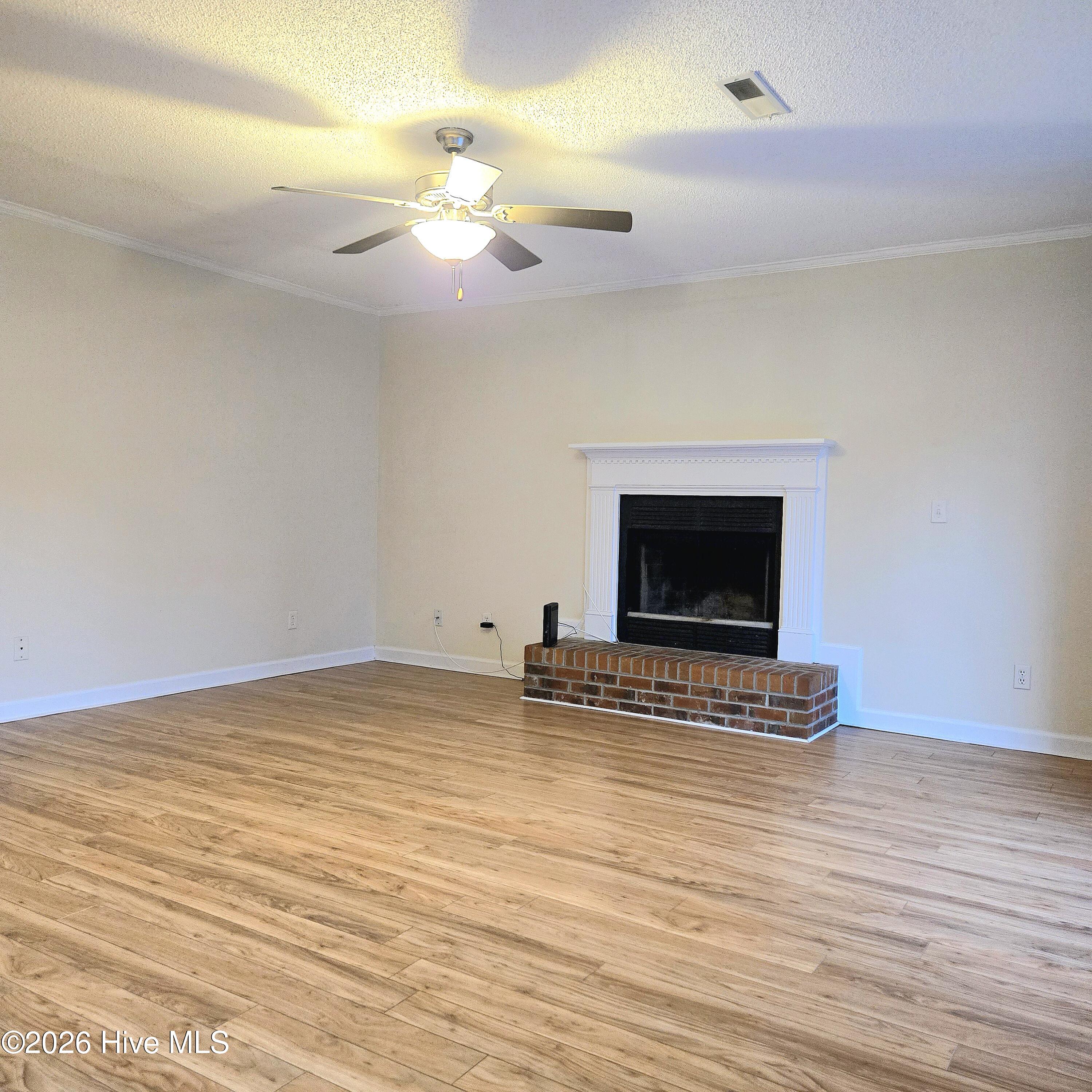 2700 Thackery Road, Unit 31 Greenville, NC 27858 - Photo 4 of 17 20260112_171158