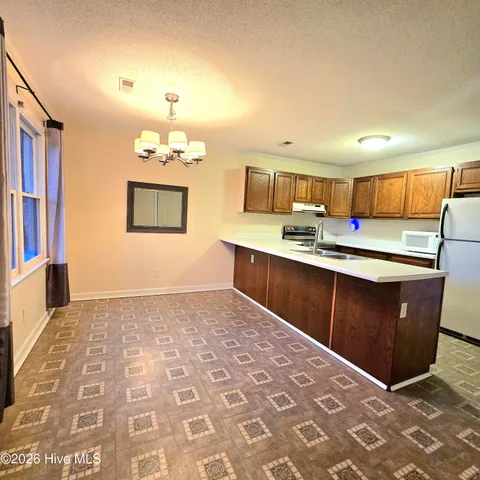 $1,250 | 2700 Thackery Road, Unit 31, Greenville, NC 27858