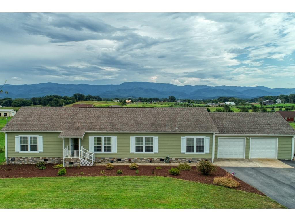 285 Stockton Road Chuckey, TN 37641 - Photo 2 of 24 Photo 2