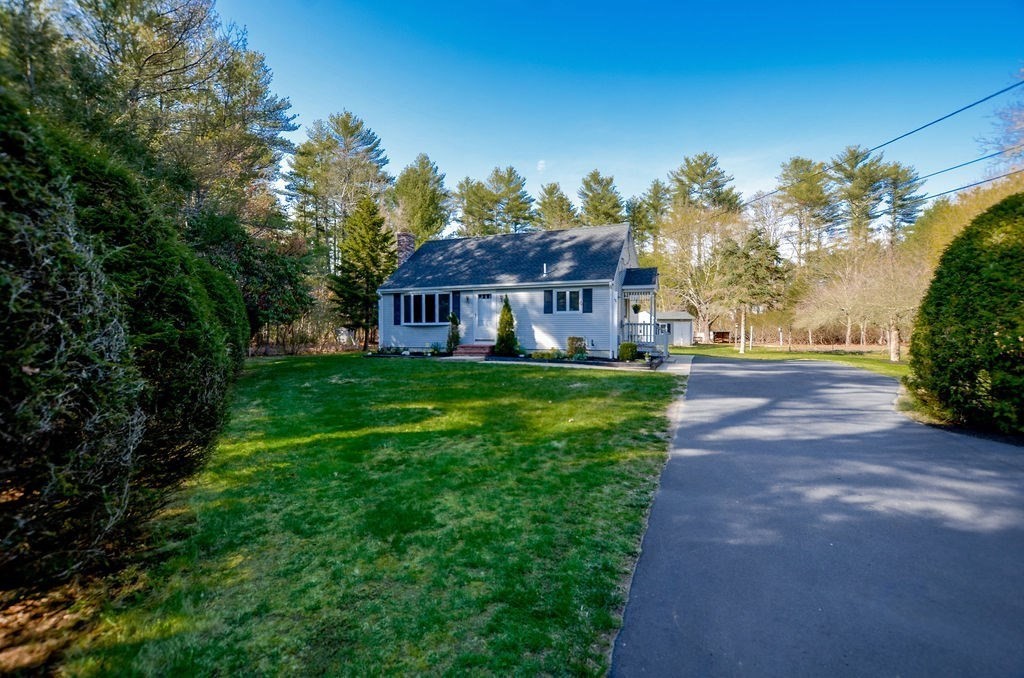 121 High Street Rochester, MA 02770 - Photo 3 of 33 a view of a house with a big yard