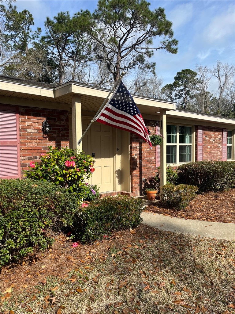 237 King Cotton Road Brunswick, GA 31525 - Photo 4 of 43