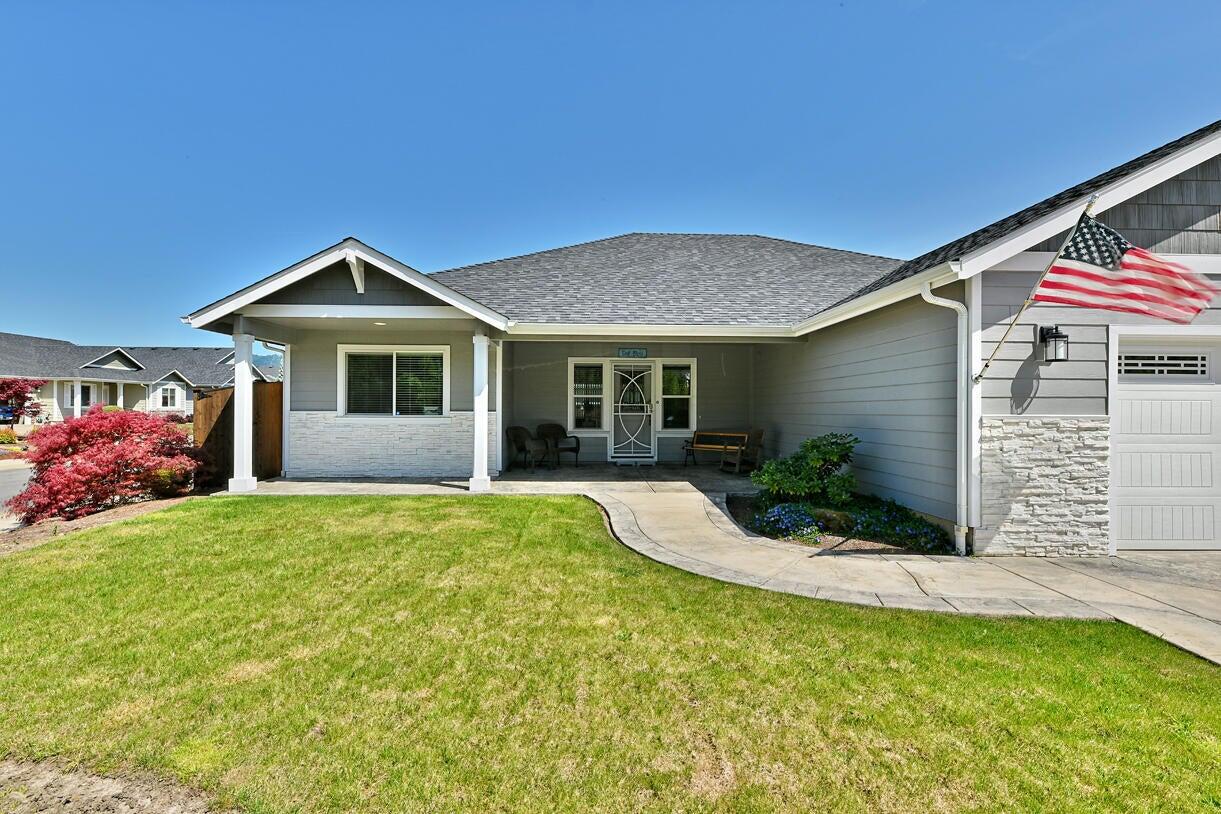 243 Retirement Lane Cave Junction, OR 97523 - Photo 20 of 62 20250423182105775347000000-o