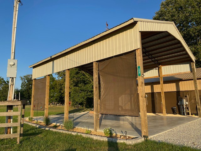 368 Duck Blind Road Clifton, TN 38425 - Photo 28 of 46 a front view of a house