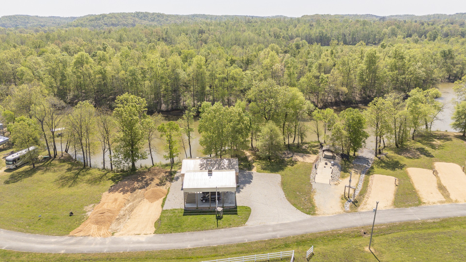 368 Duck Blind Road Clifton, TN 38425 - Photo 6 of 58