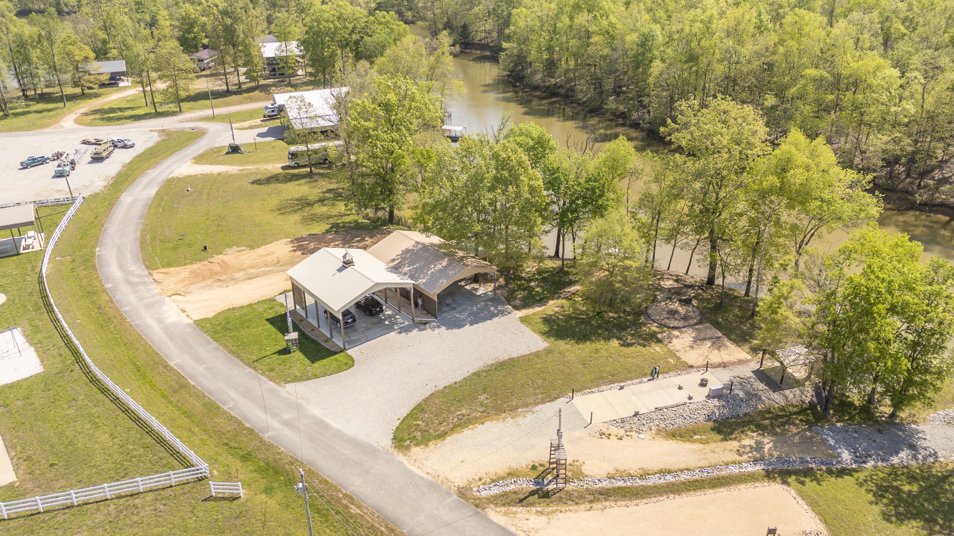 368 Duck Blind Road Clifton, TN 38425 - Photo 7 of 58