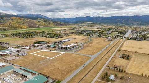 $995,000 | 342 Larkspur Avenue, Victor, ID 83455