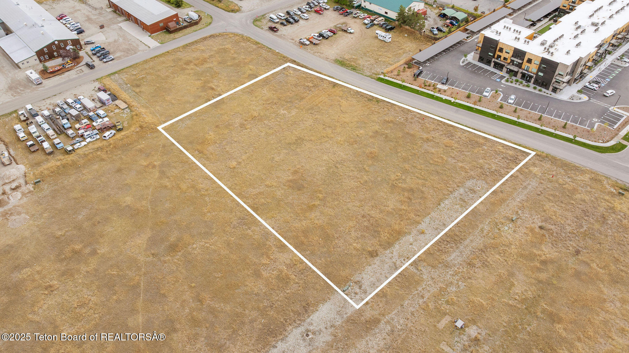 342 Larkspur Avenue Victor, ID 83455 - Photo 6 of 21 DJI_20250929044901_0219_D