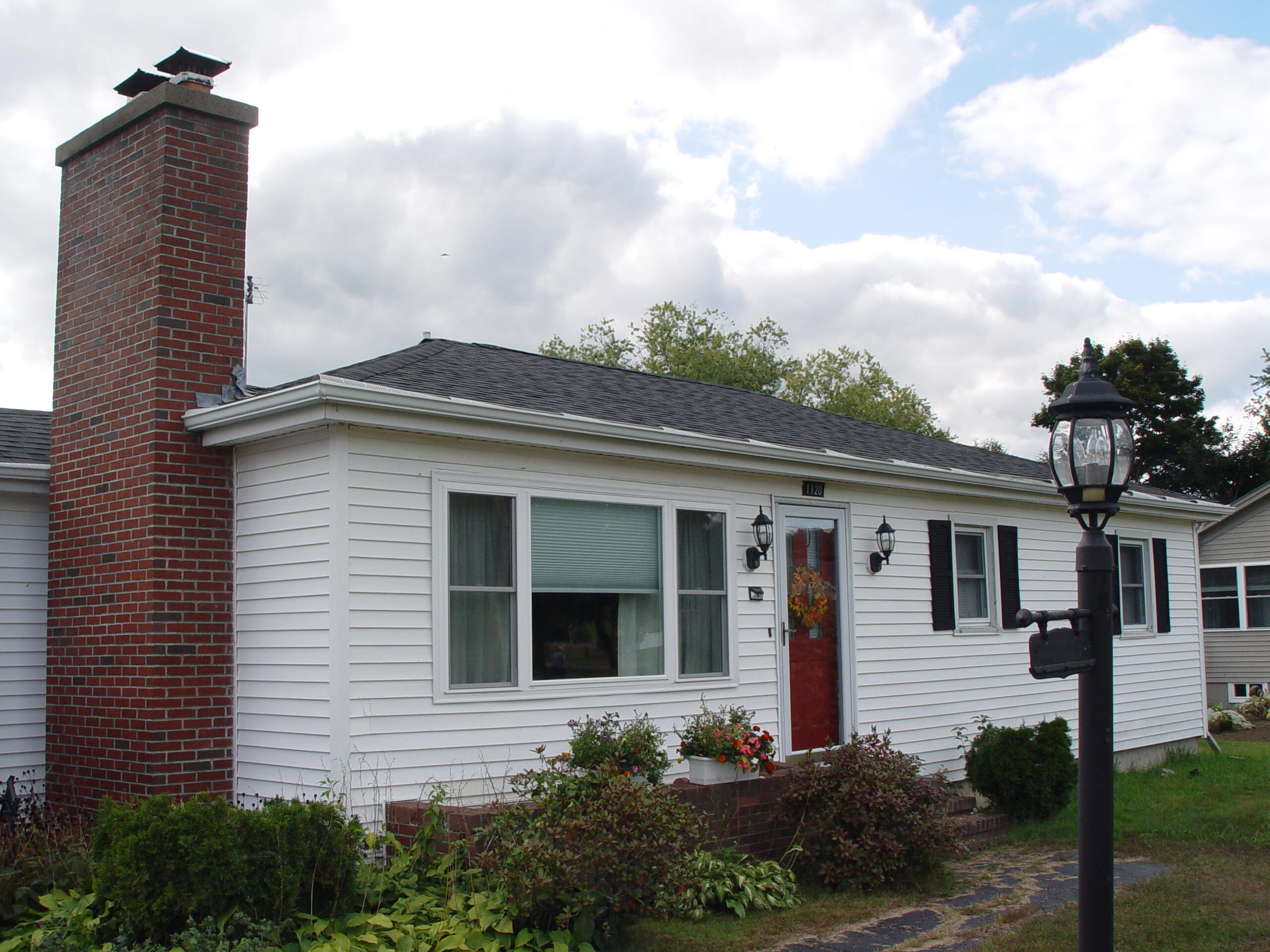 1120 Chase Road Veazie, ME 04401 - Photo 3 of 6 DSC00107