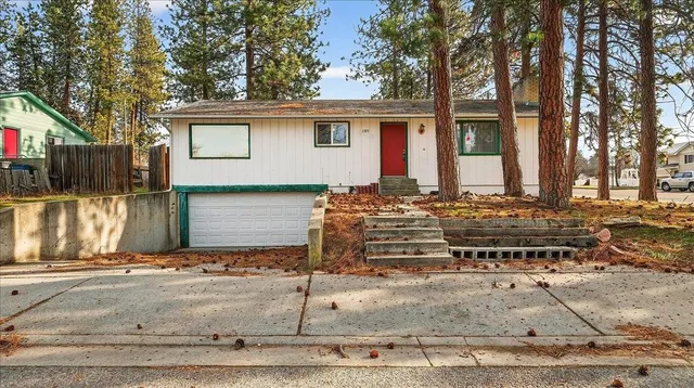 $349,900 | 1523 South Dartmouth Road, Spokane Valley, WA 99206