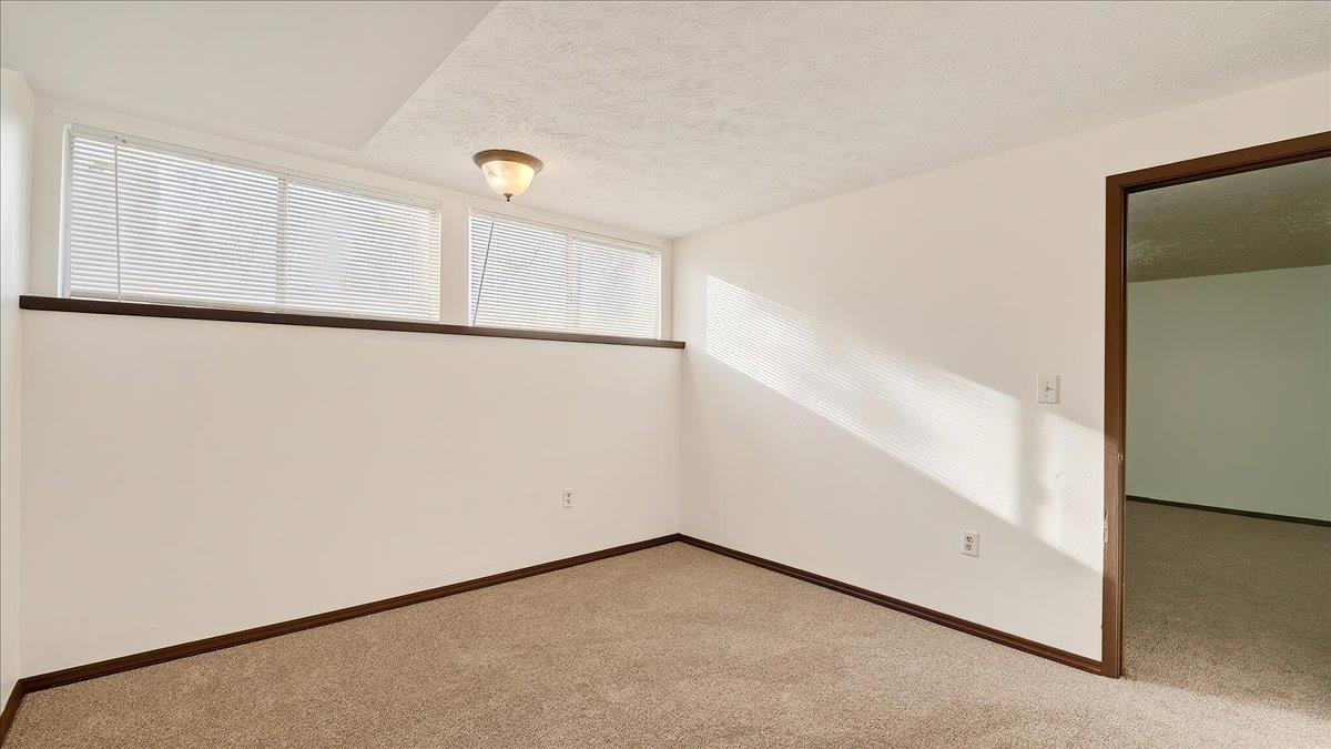 1523 South Dartmouth Road Spokane Valley, WA 99206 - Photo 27 of 35