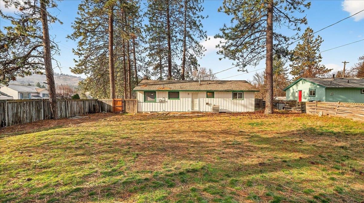 1523 South Dartmouth Road Spokane Valley, WA 99206 - Photo 31 of 35