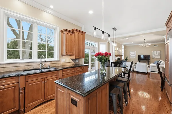 $1,525,000 | 5412 Franklin Avenue, Western Springs, IL 60558