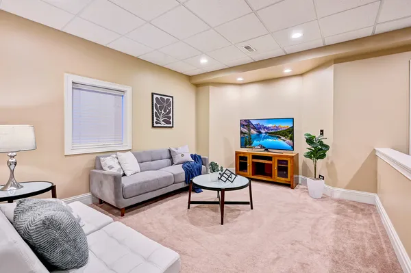 $1,525,000 | 5412 Franklin Avenue, Western Springs, IL 60558
