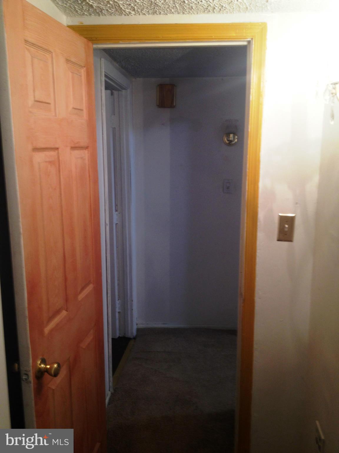 5911 Addison Road Capitol Heights, MD 20743 - Photo 12 of 29 UPSTAIRS APT - INTERIOR