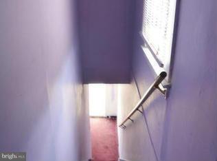 5911 Addison Road Capitol Heights, MD 20743 - Photo 3 of 29 UPSTAIRS APT - INTERIOR ENTRANCE