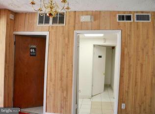 5911 Addison Road Capitol Heights, MD 20743 - Photo 22 of 29 MAIN LEVEL CHURCH - OFFICE ENTRANCE