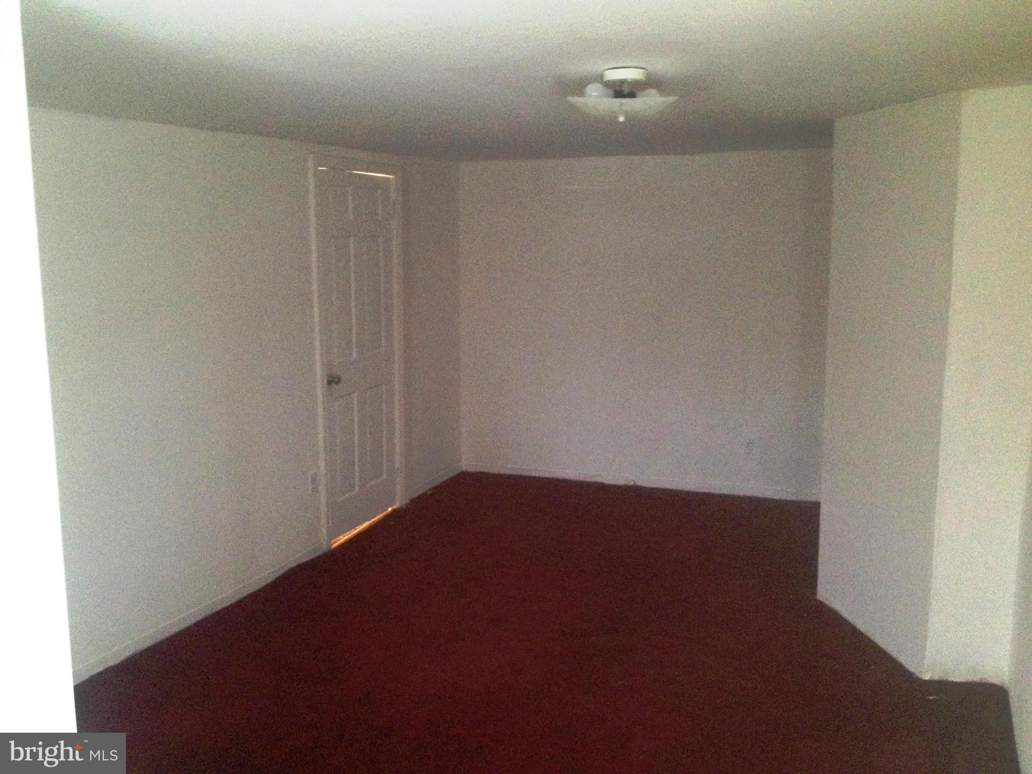 5911 Addison Road Capitol Heights, MD 20743 - Photo 10 of 29 UPSTAIRS APT - BEDROOM #2
