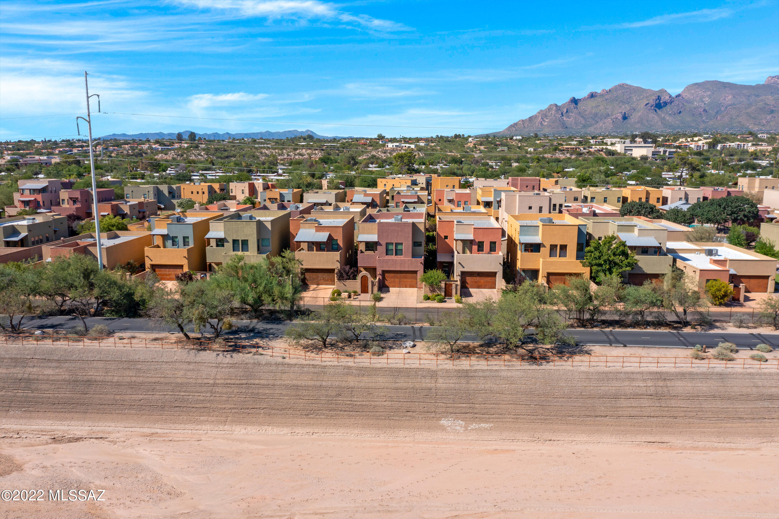 281 East Calderwood Road Tucson, AZ 85704 - Photo 38 of 48 Gallery Image 38