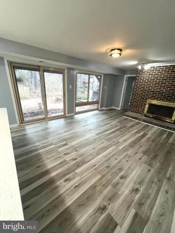 $2,500 | 11823 Falls Road, Potomac, MD 20854