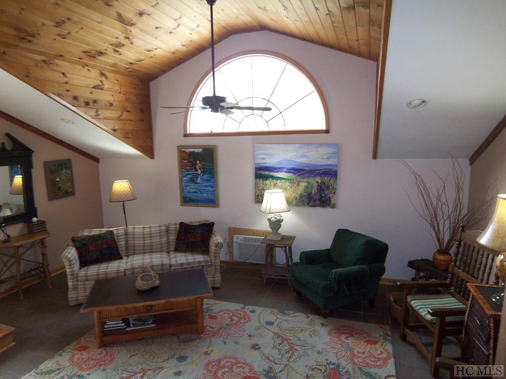 350 Rivard Road Glenville, NC 28736 - Photo 16 of 18 Gallery Image 16