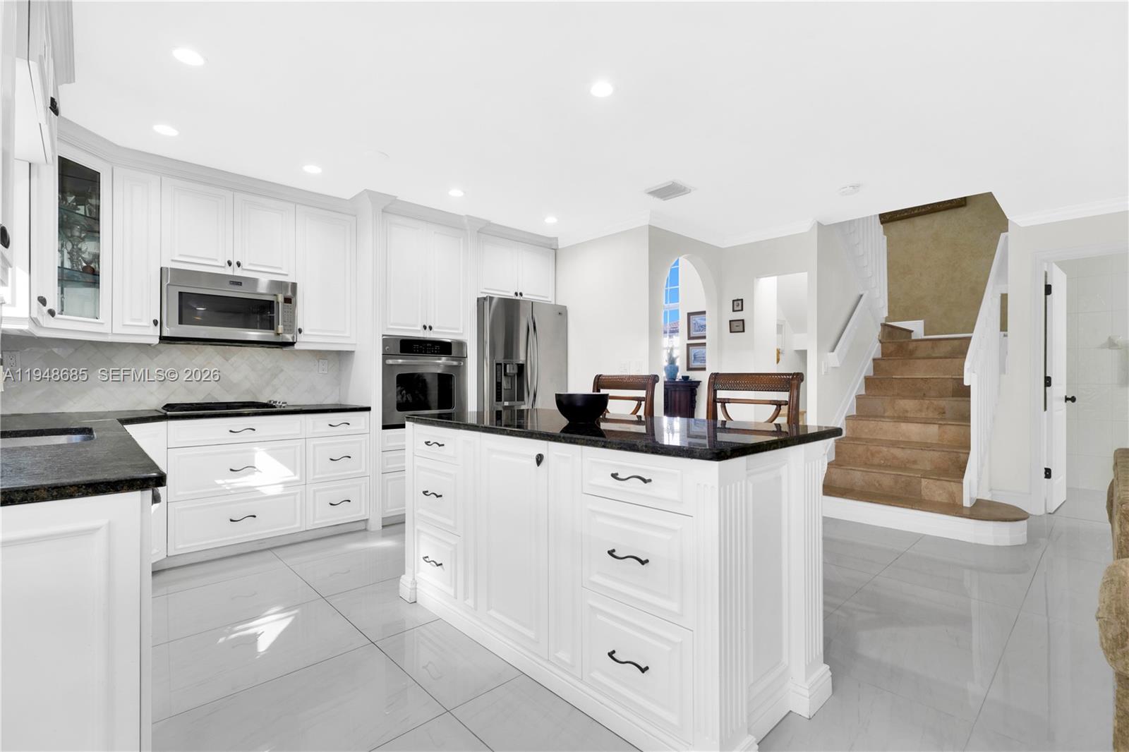 15588 Southwest 95th Street Miami, FL 33196 - Photo 11 of 34