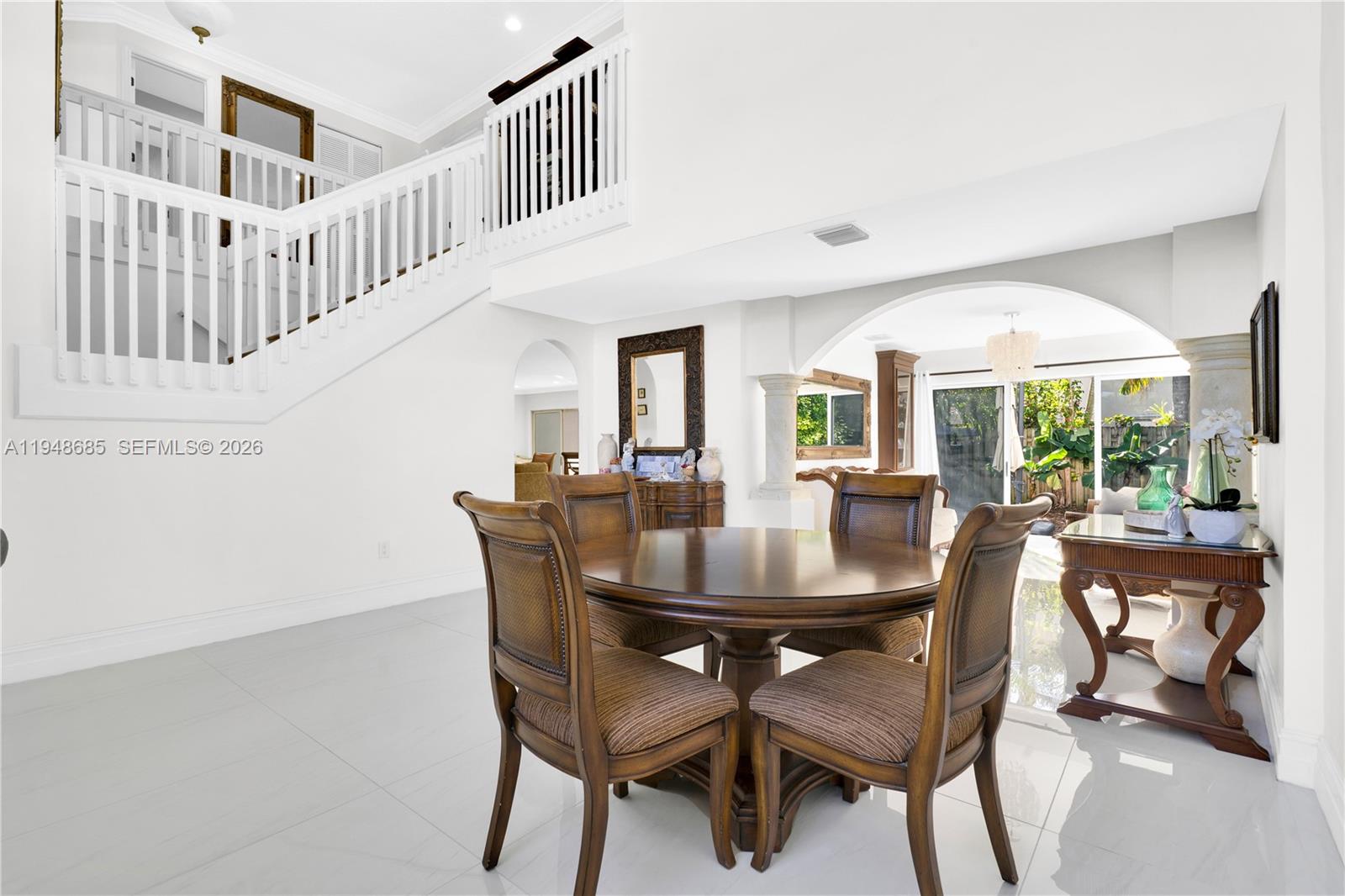 15588 Southwest 95th Street Miami, FL 33196 - Photo 6 of 34