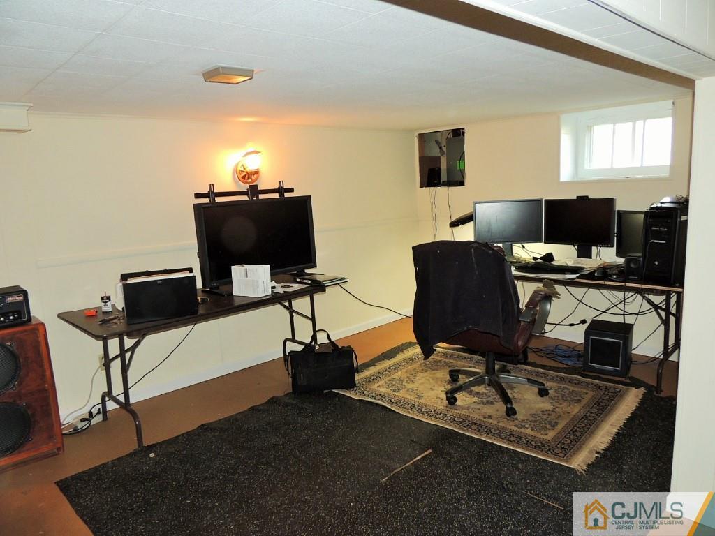 32 Piersoll Road Old Bridge, NJ 08857 - Photo 11 of 14 Gallery Image 11