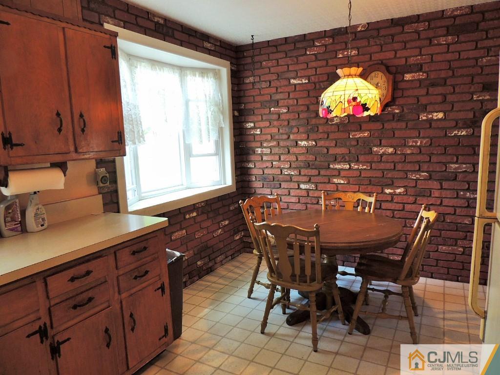 32 Piersoll Road Old Bridge, NJ 08857 - Photo 3 of 14 Gallery Image 3