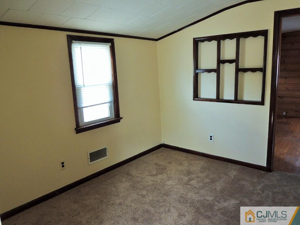 32 Piersoll Road Old Bridge, NJ 08857 - Photo 8 of 14 Gallery Image 8