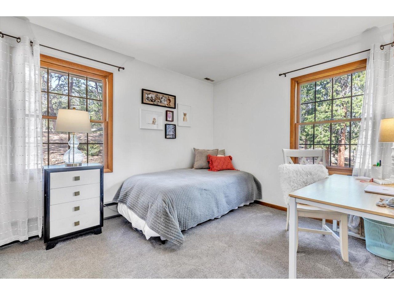 81 Tilghman Road Ward, CO 80481 - Photo 14 of 36 main level office