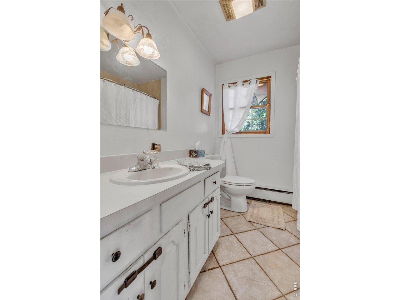 81 Tilghman Road Ward, CO 80481 - Photo 16 of 36 main level bath