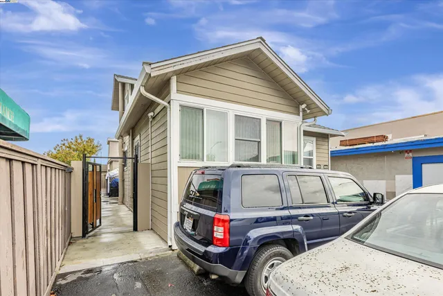 $1,080,000 | 15540 Hesperian Boulevard, San Lorenzo, CA 94580