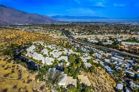 $625,000 | 2120 Southridge Drive, Palm Springs, CA 92264